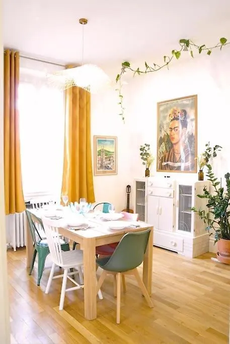 Chez Frida - Sublime Appartement - Centre Voiron 0*,
